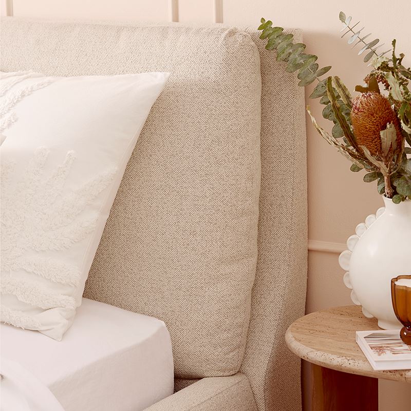 Hamina Pearl Boucle Full Bed